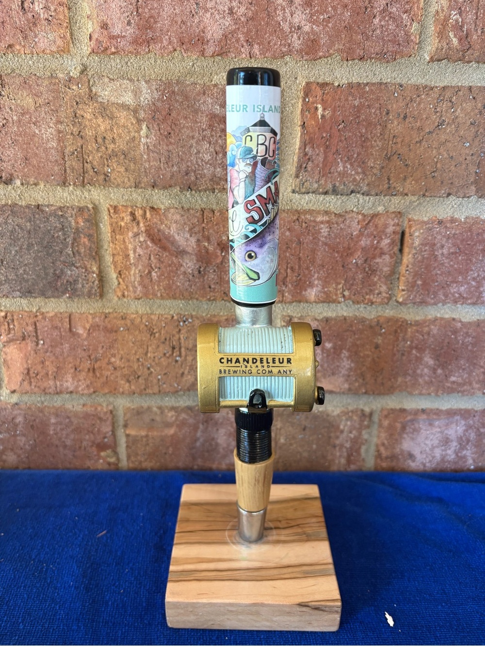 Gold Tap Handle with Decorative Top